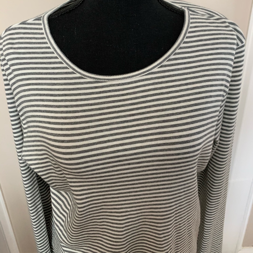 Orvis long sleeve top